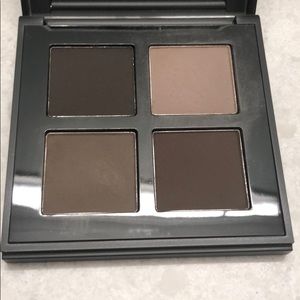 Downtown cool eye shadow palette